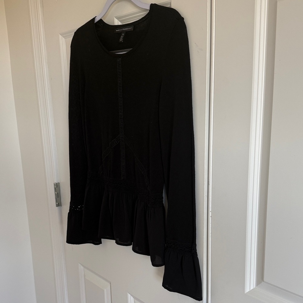 White House Black Market Black Boho Peplum Sweater Blouse Lace Ruffle Detail XS - Picture 6 of 8